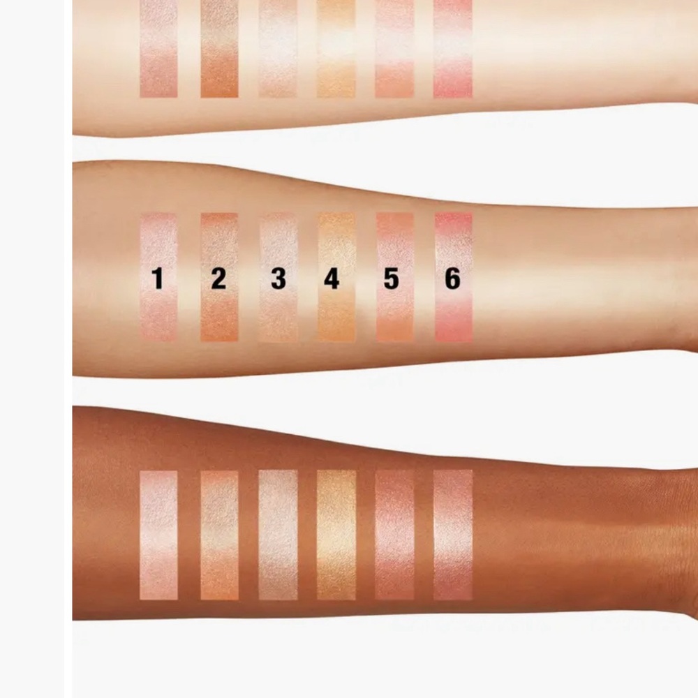 ✨Host Pick✨ Charlotte Tilbury Pillow Talk Beauty Light Wand - Picture 2 of 11